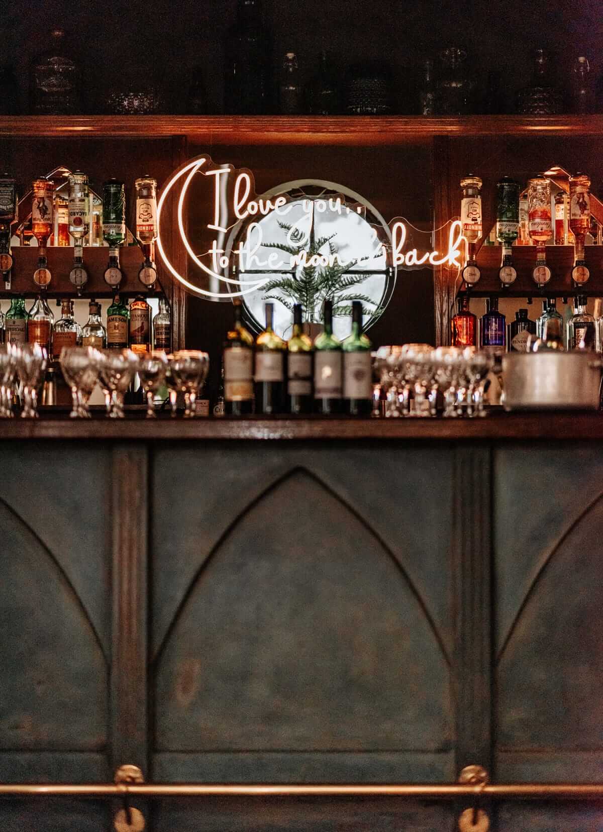 Luxurious Bar